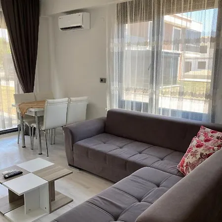 Kolayli Plus Ayvalik 아파트